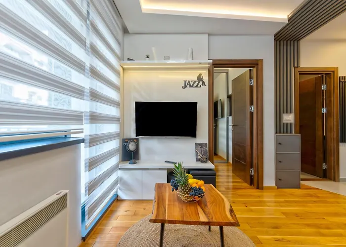 Jazz Titova 즐라티보